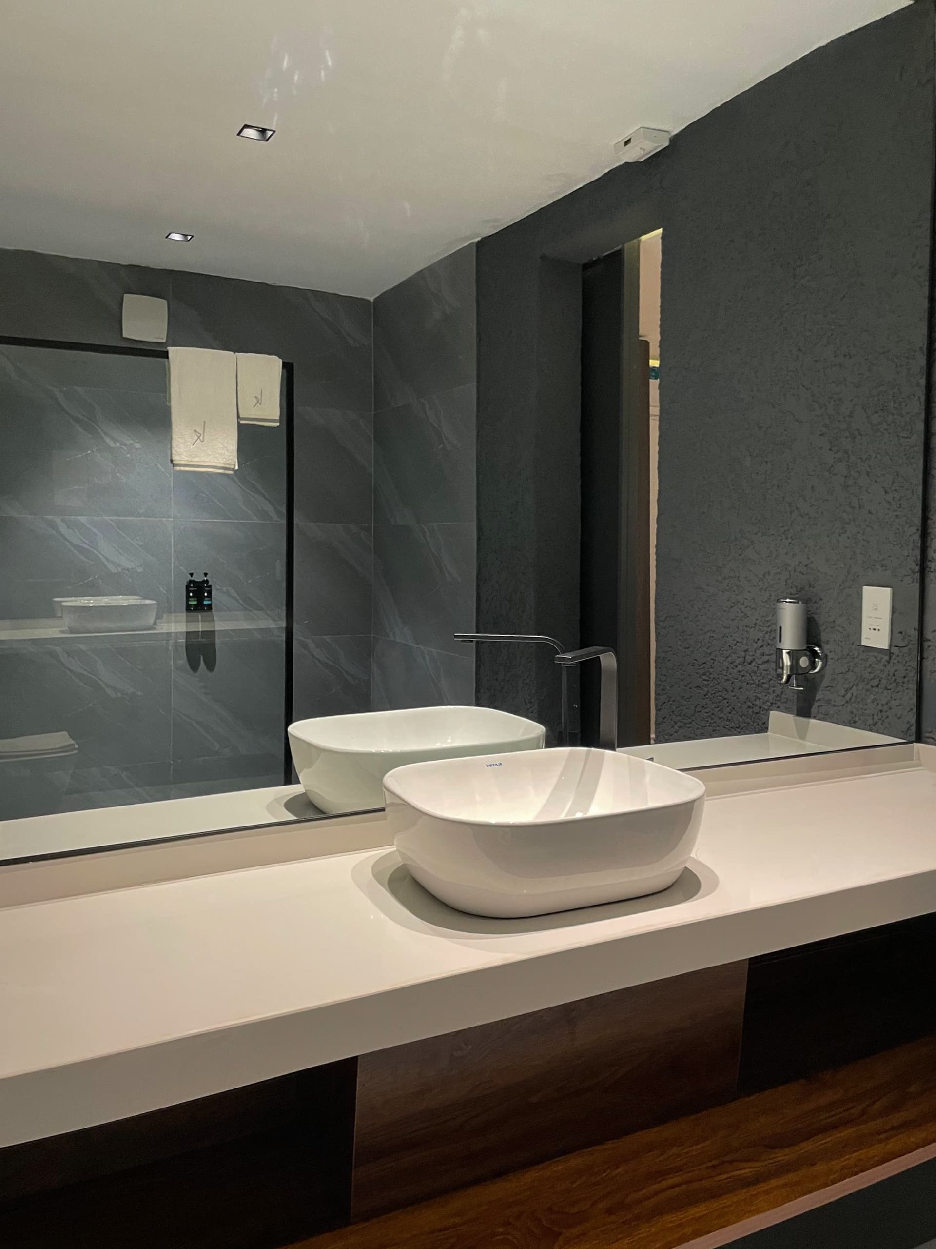 1-Bedroom Suite — Room 108 at Tavern Residence, photo 9 of 10